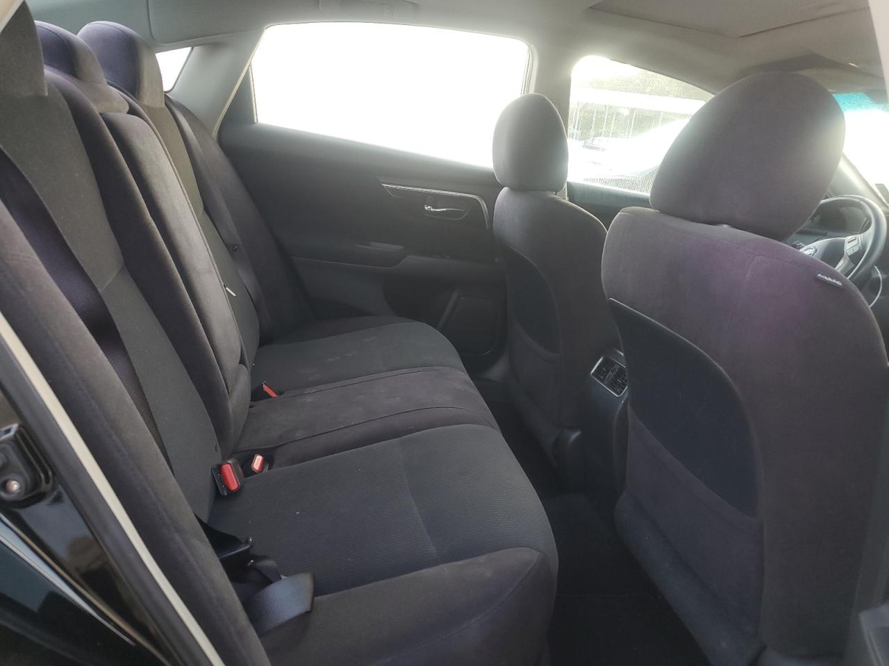 2013 Nissan Altima - Image 10