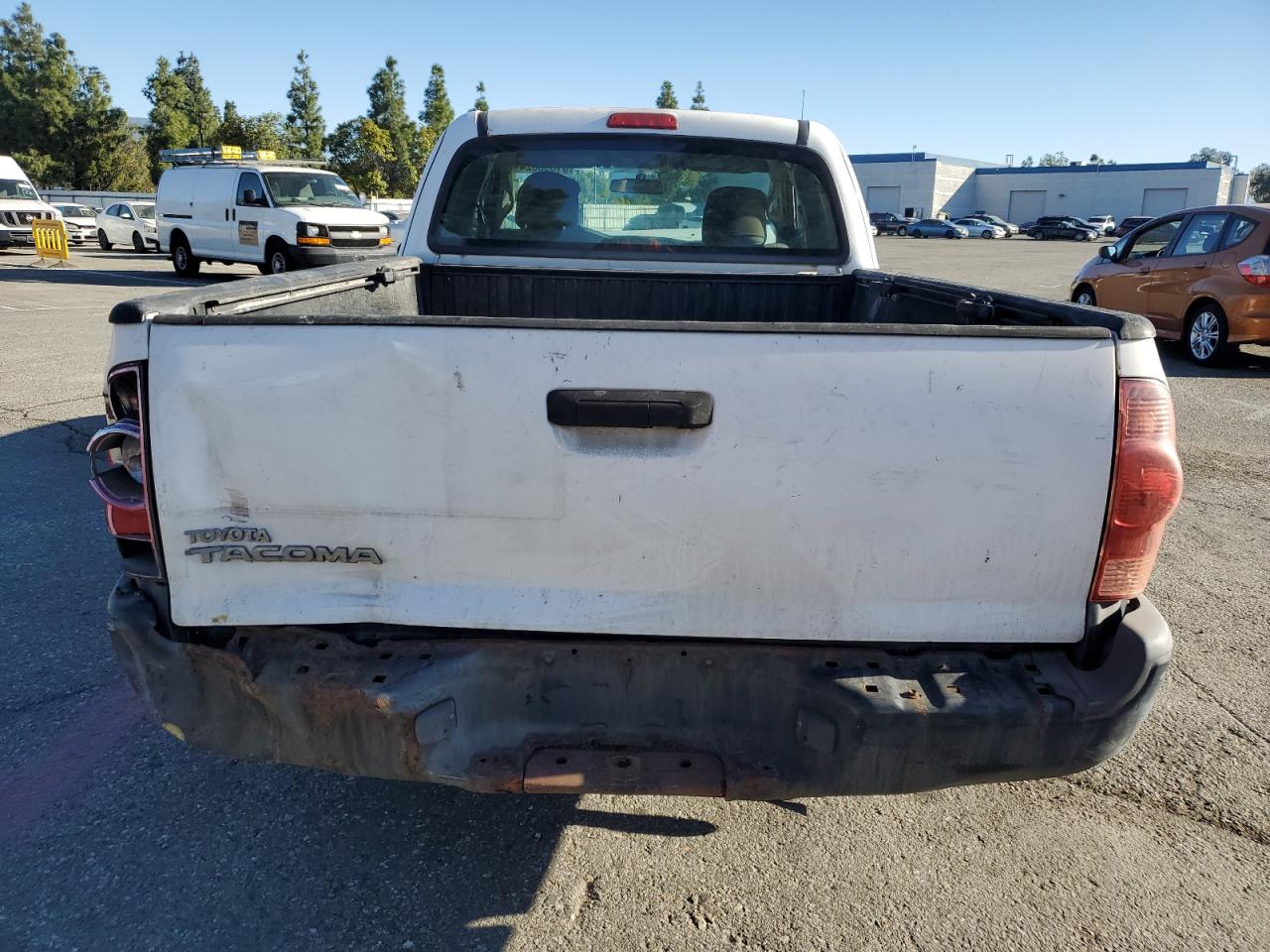 2015 Toyota Tacoma Access Cab VIN: 5TFTX4CN8FX059787 Lot: 81695824