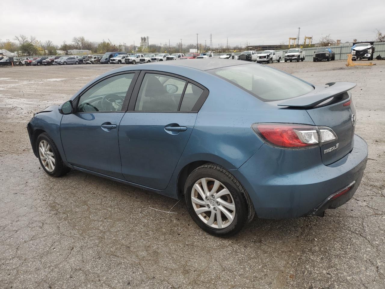 2010 Mazda 3 - Image 2