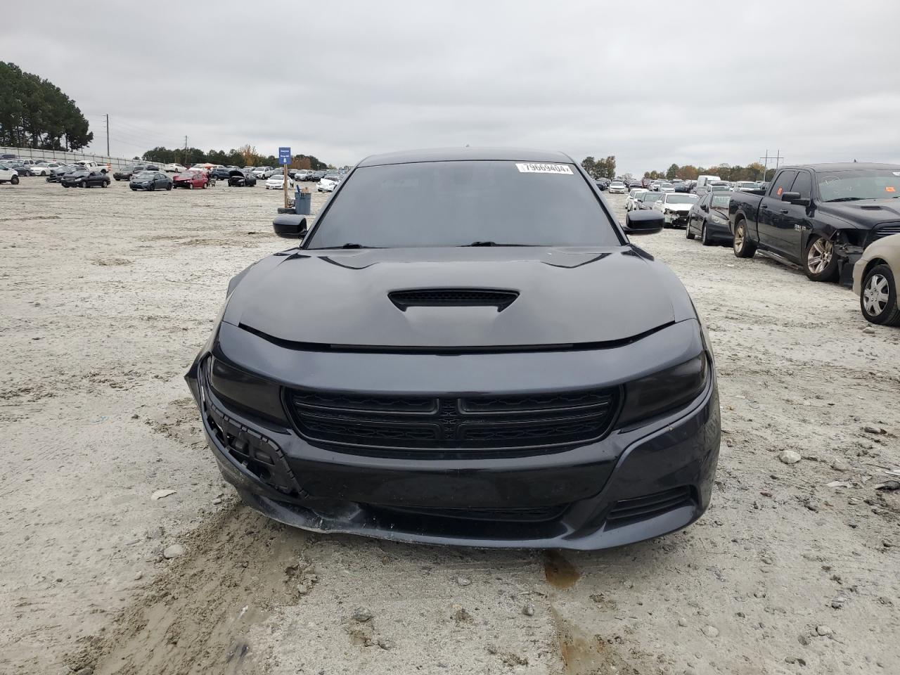 2018 Dodge Charger - Image 5