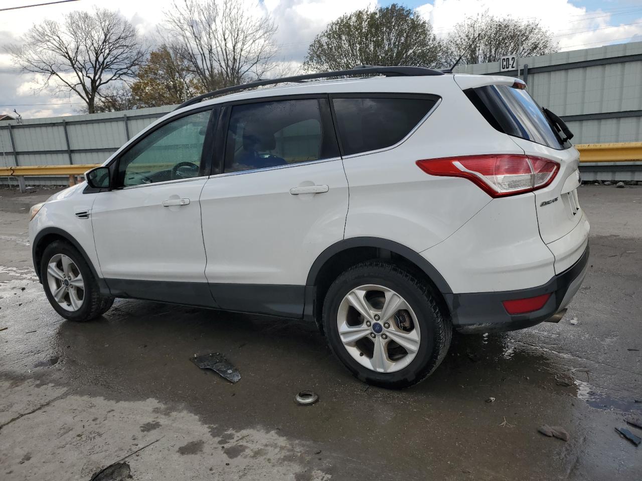2015 Ford Escape - Image 2
