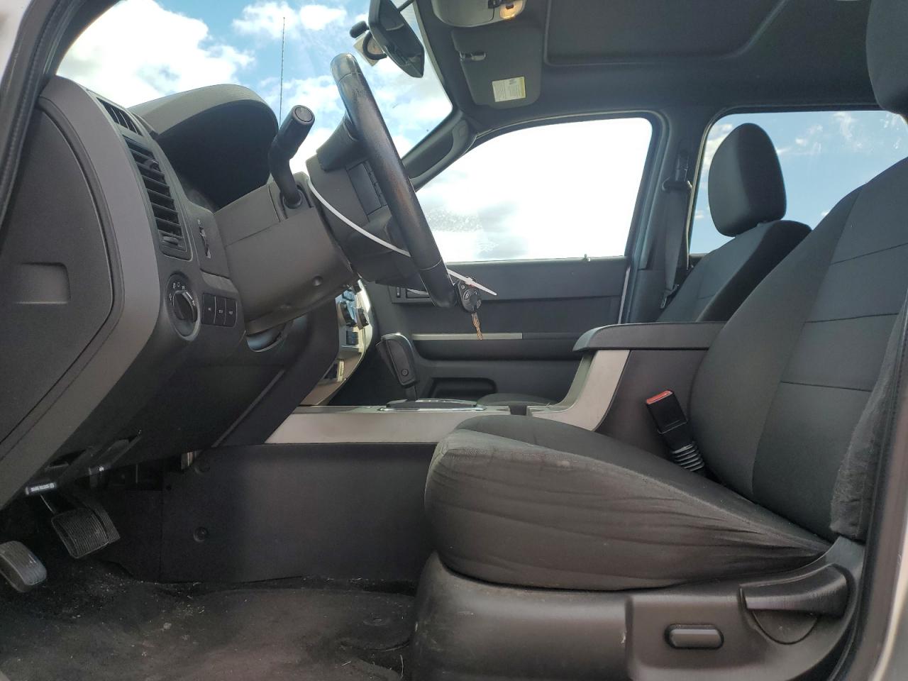 2011 Ford Escape - Image 7