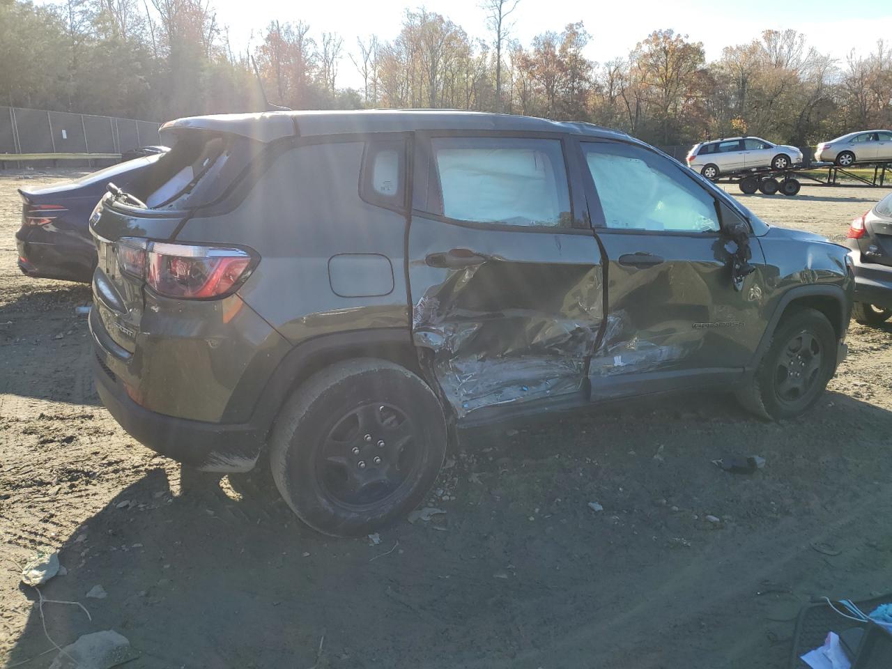 2019 Jeep Compass - Image 3