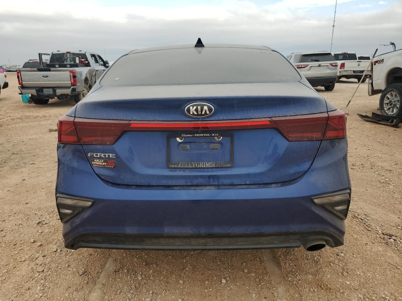 VIN 3KPF24AD7LE249226 2020 KIA FORTE no.6