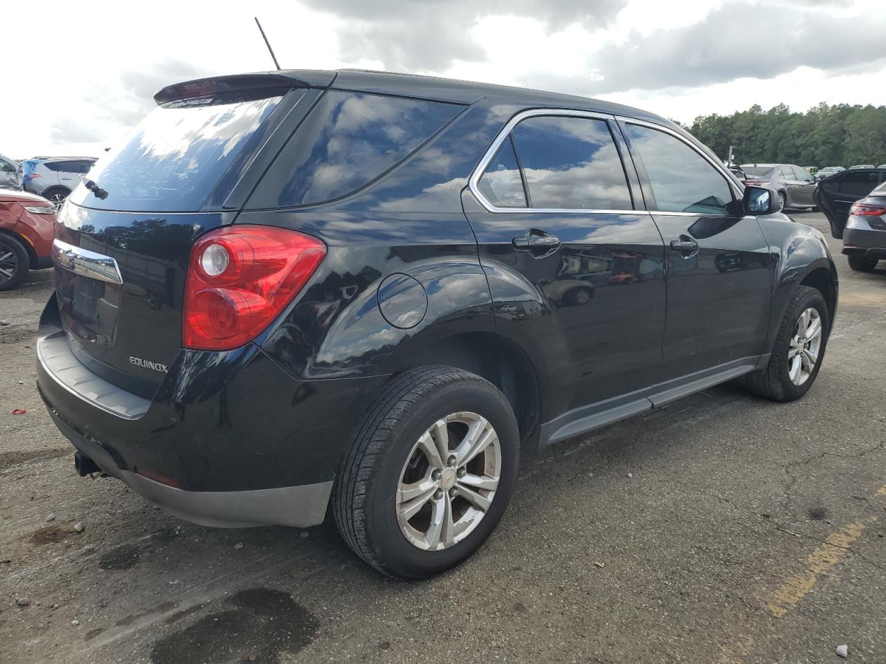 2015 Chevrolet Equinox - Image 3