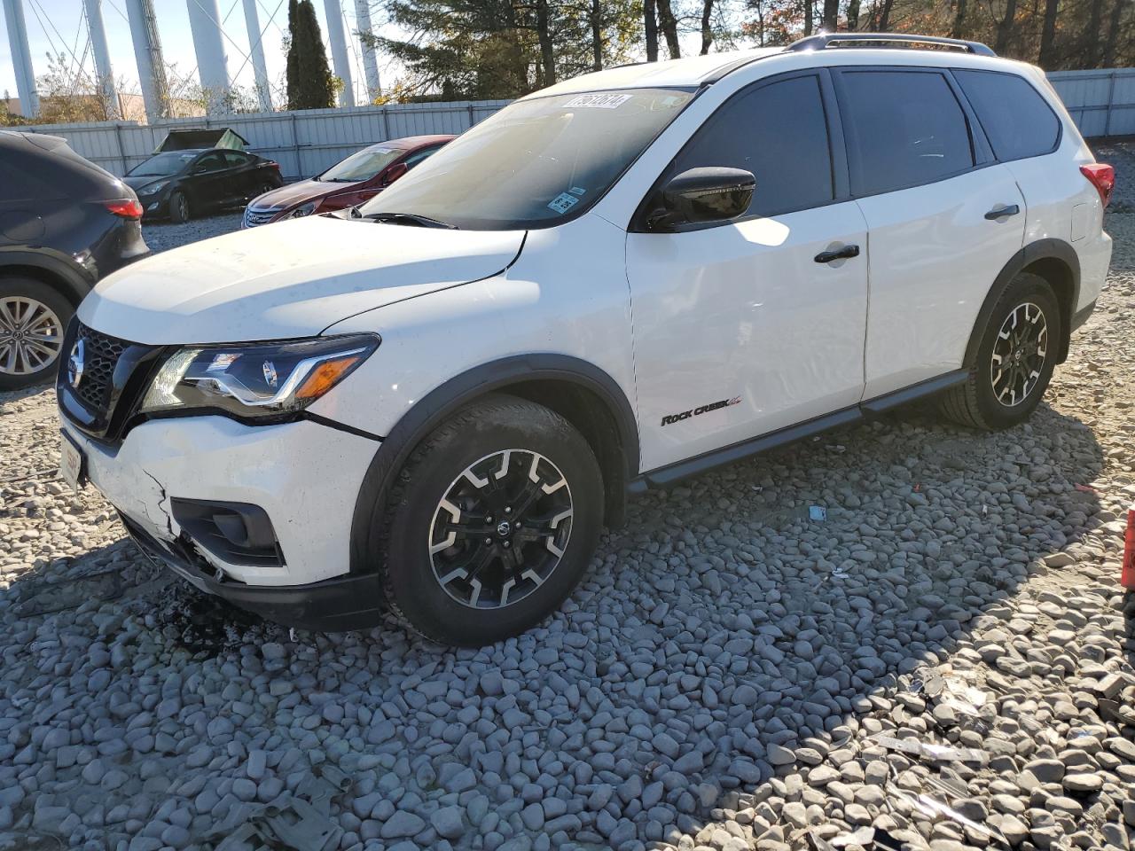 2020 Nissan Pathfinder - Image 1