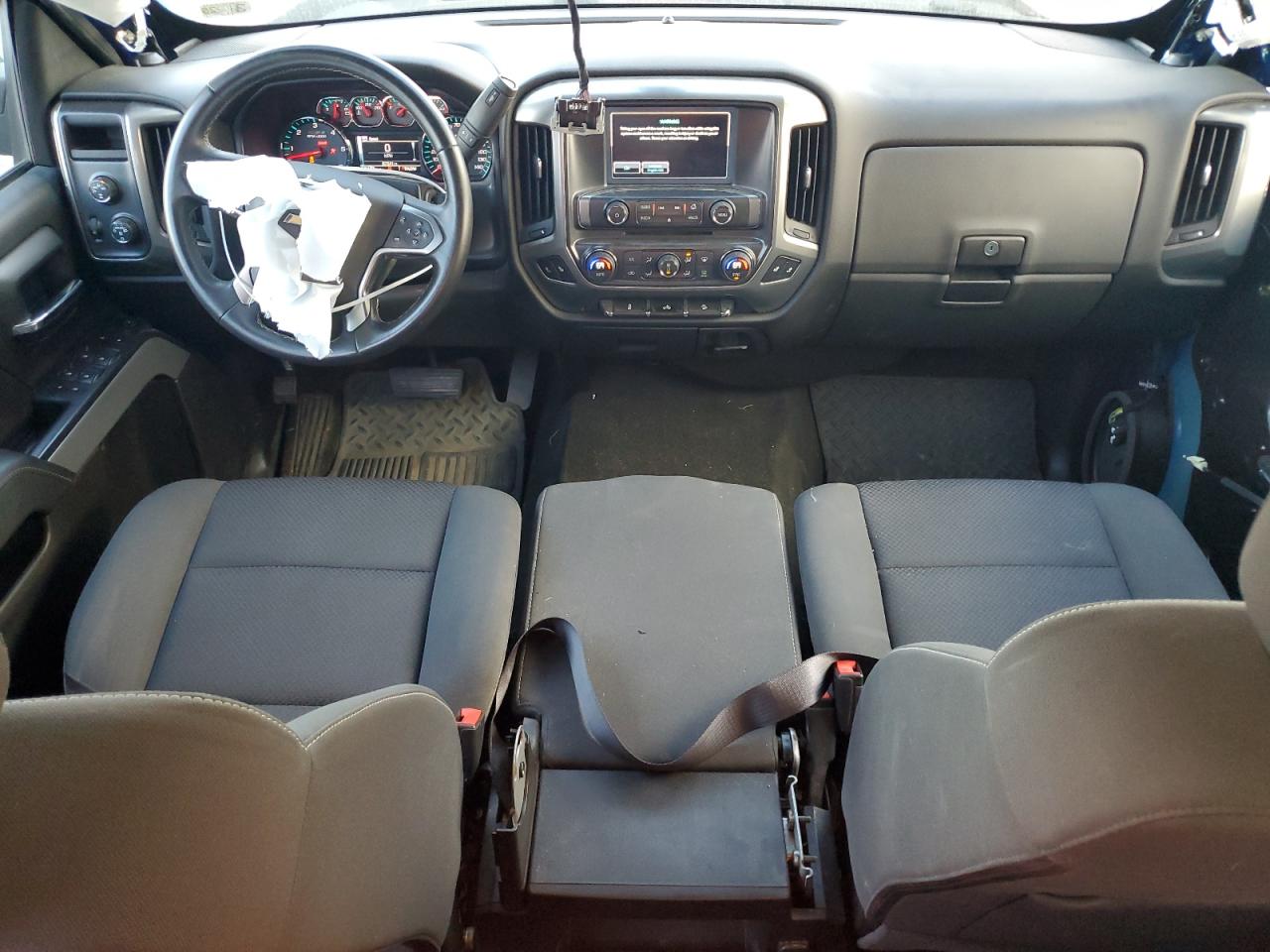 2016 Chevrolet Silverado - Image 8