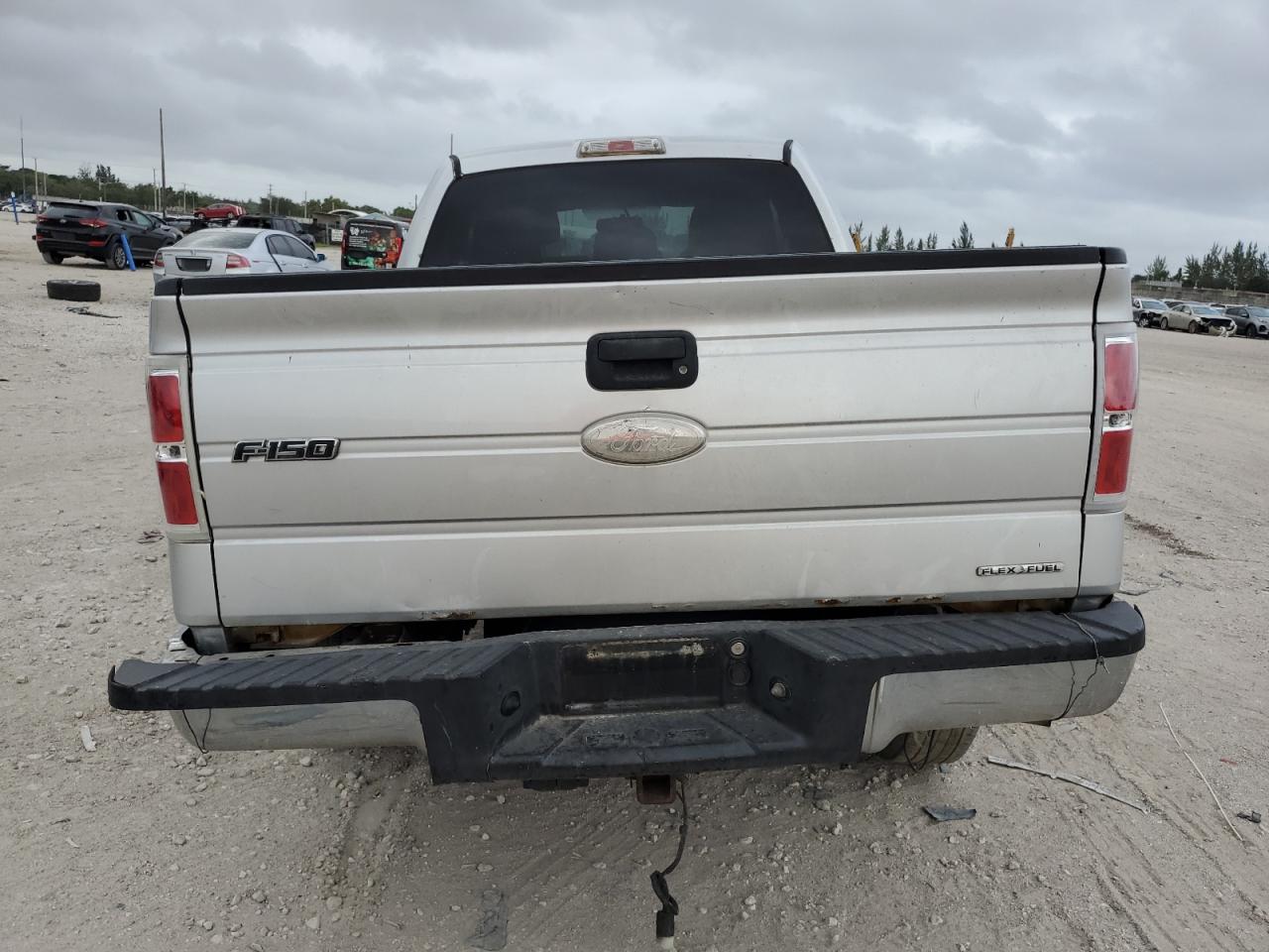 2011 Ford F-150 - Image 6