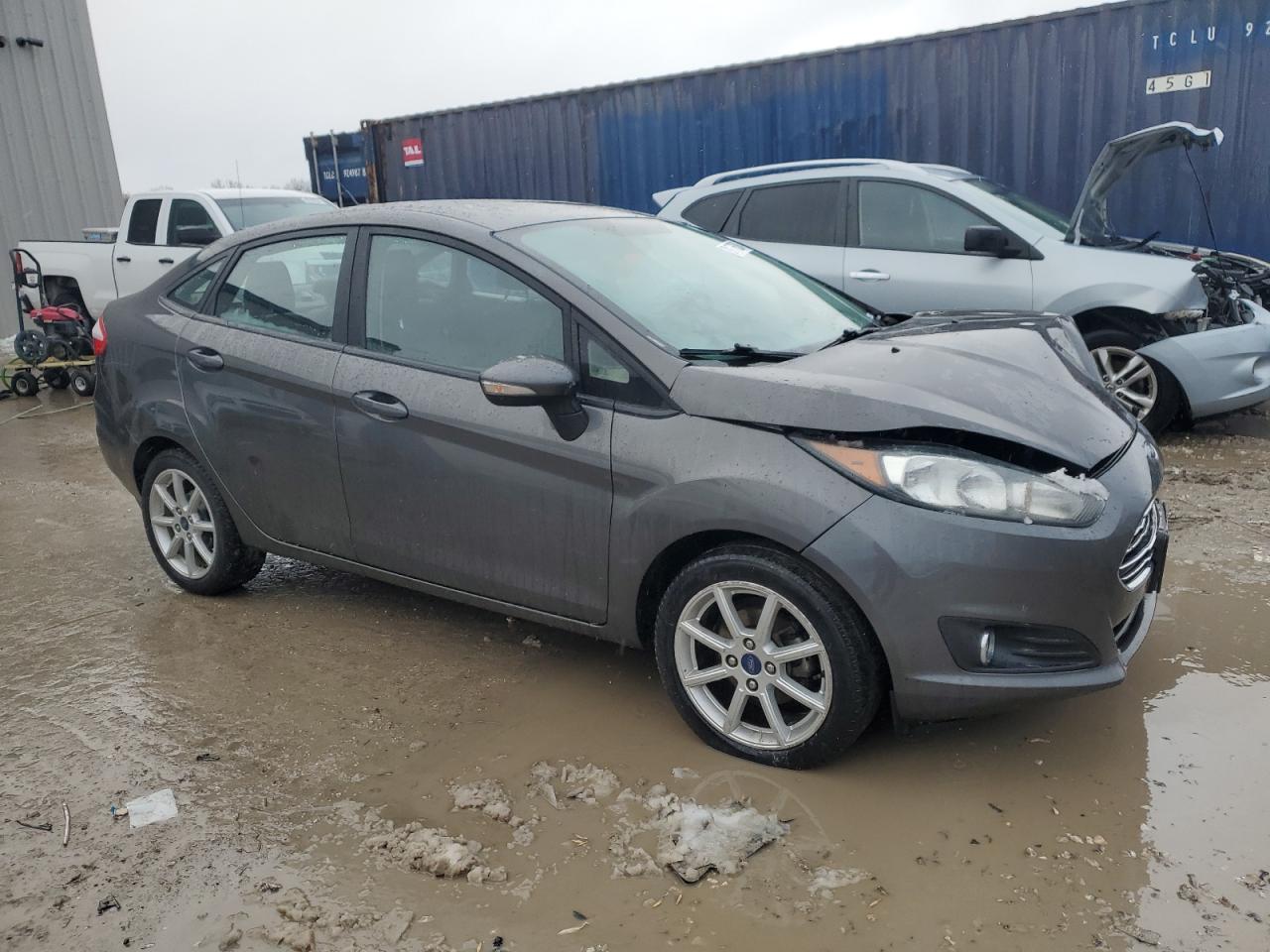 VIN 3FADP4BJ5GM119167 2016 FORD FIESTA no.4