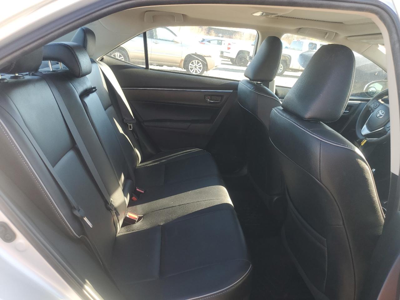 2015 Toyota Corolla - Image 10