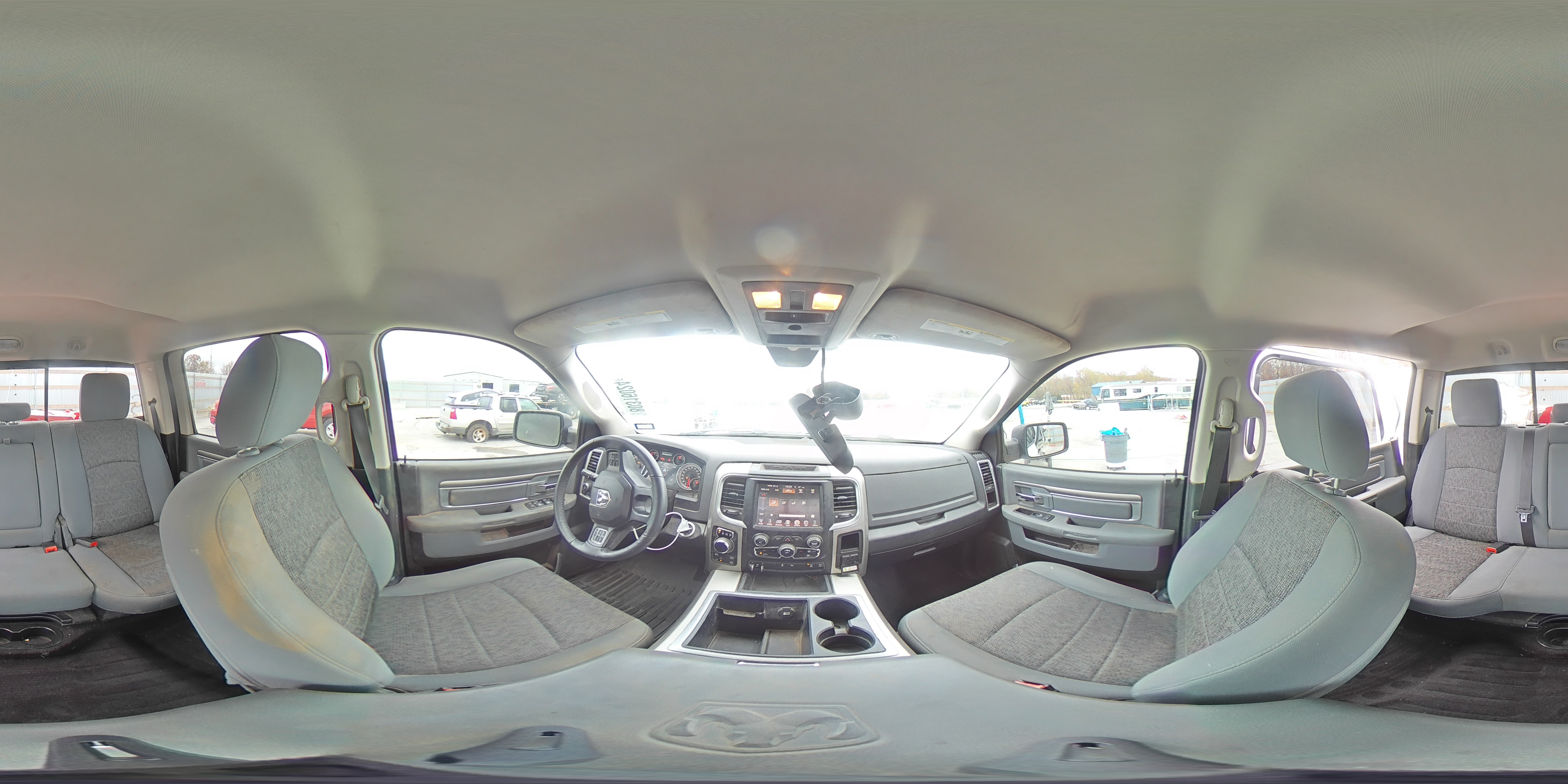 2015 RAM 1500 - Image 13