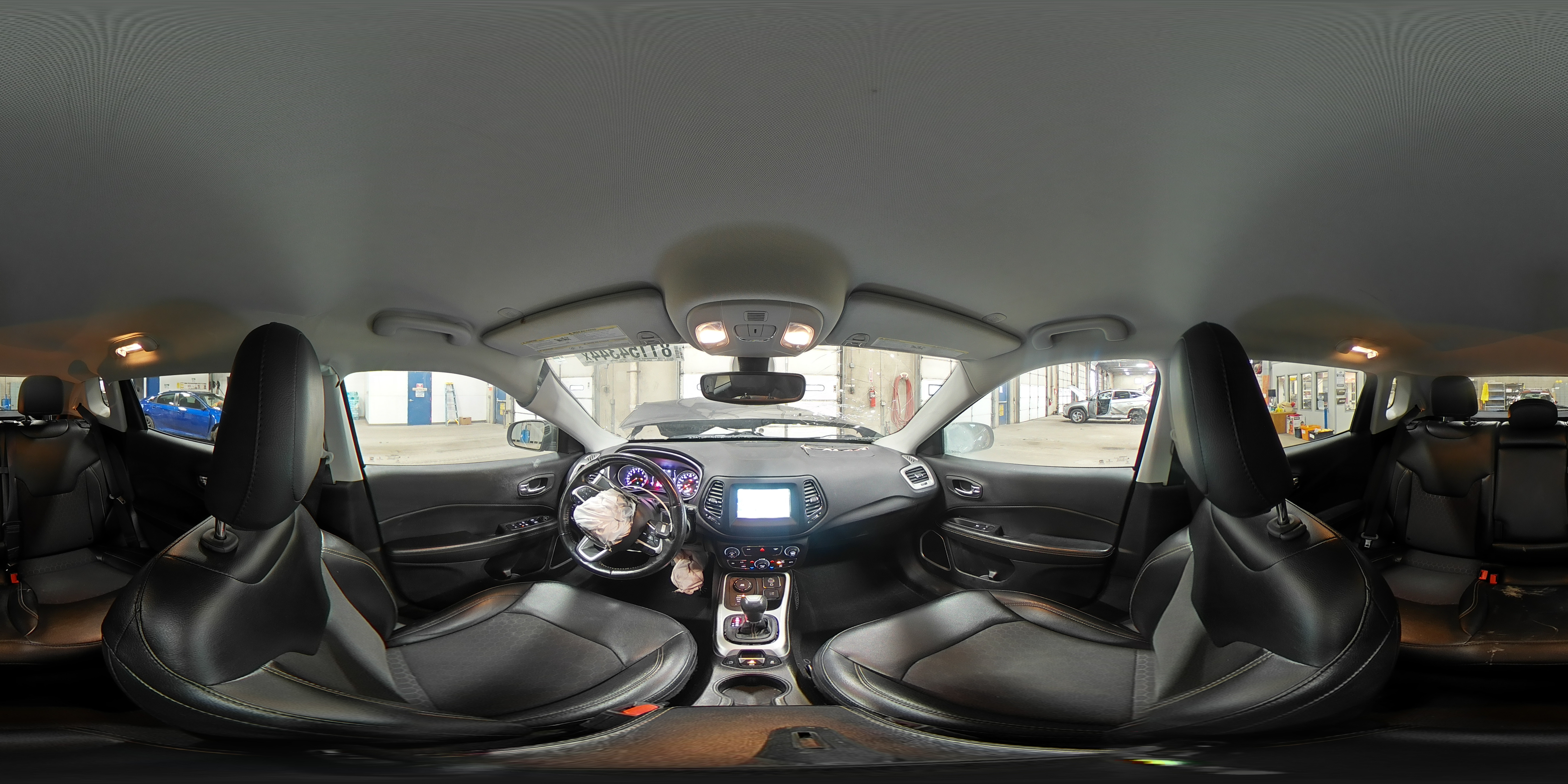 2020 Jeep Compass - Image 14
