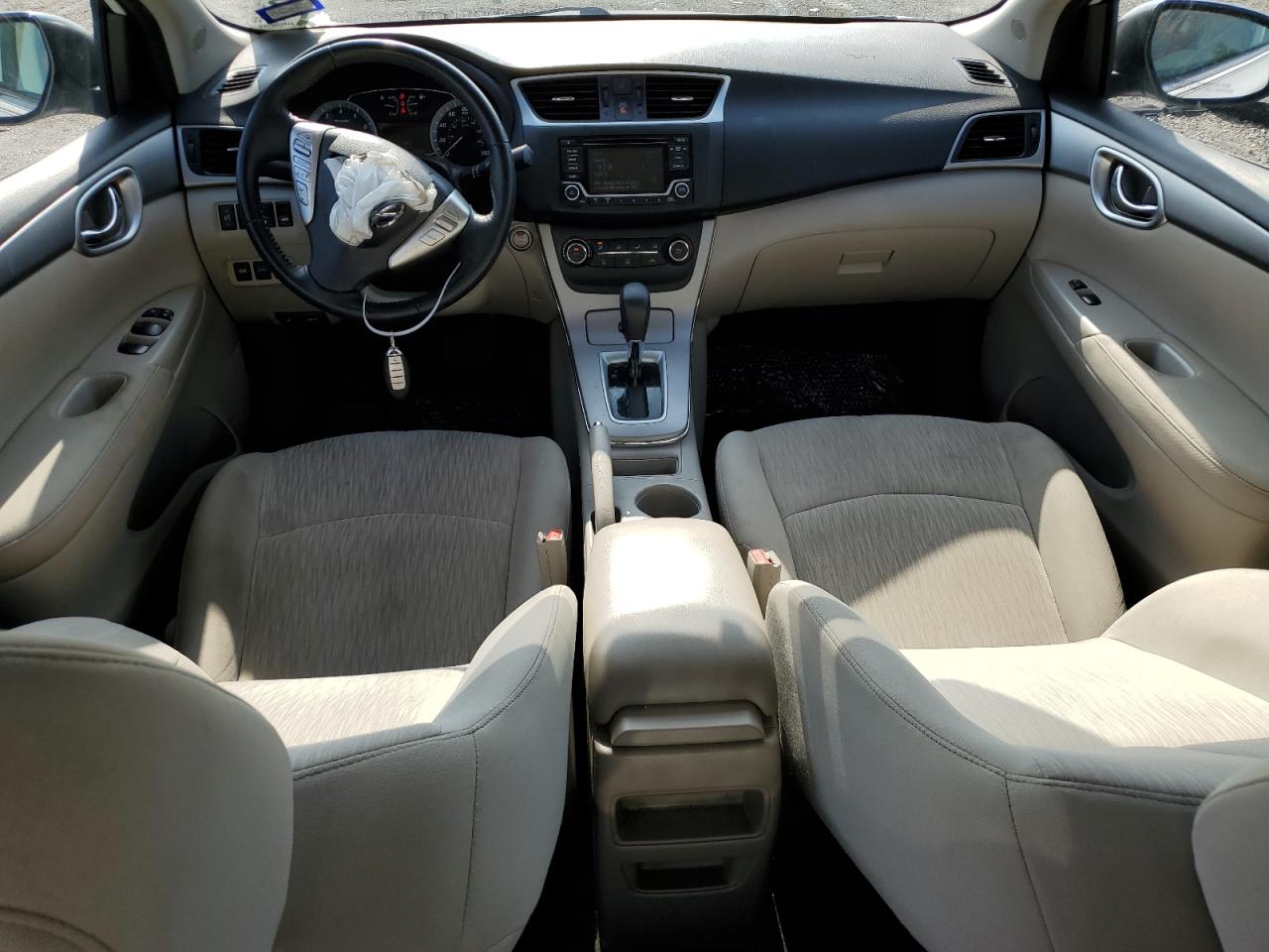 2015 Nissan Sentra - Image 8
