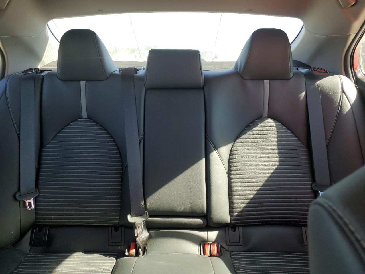 2019 Toyota Camry - Image 10