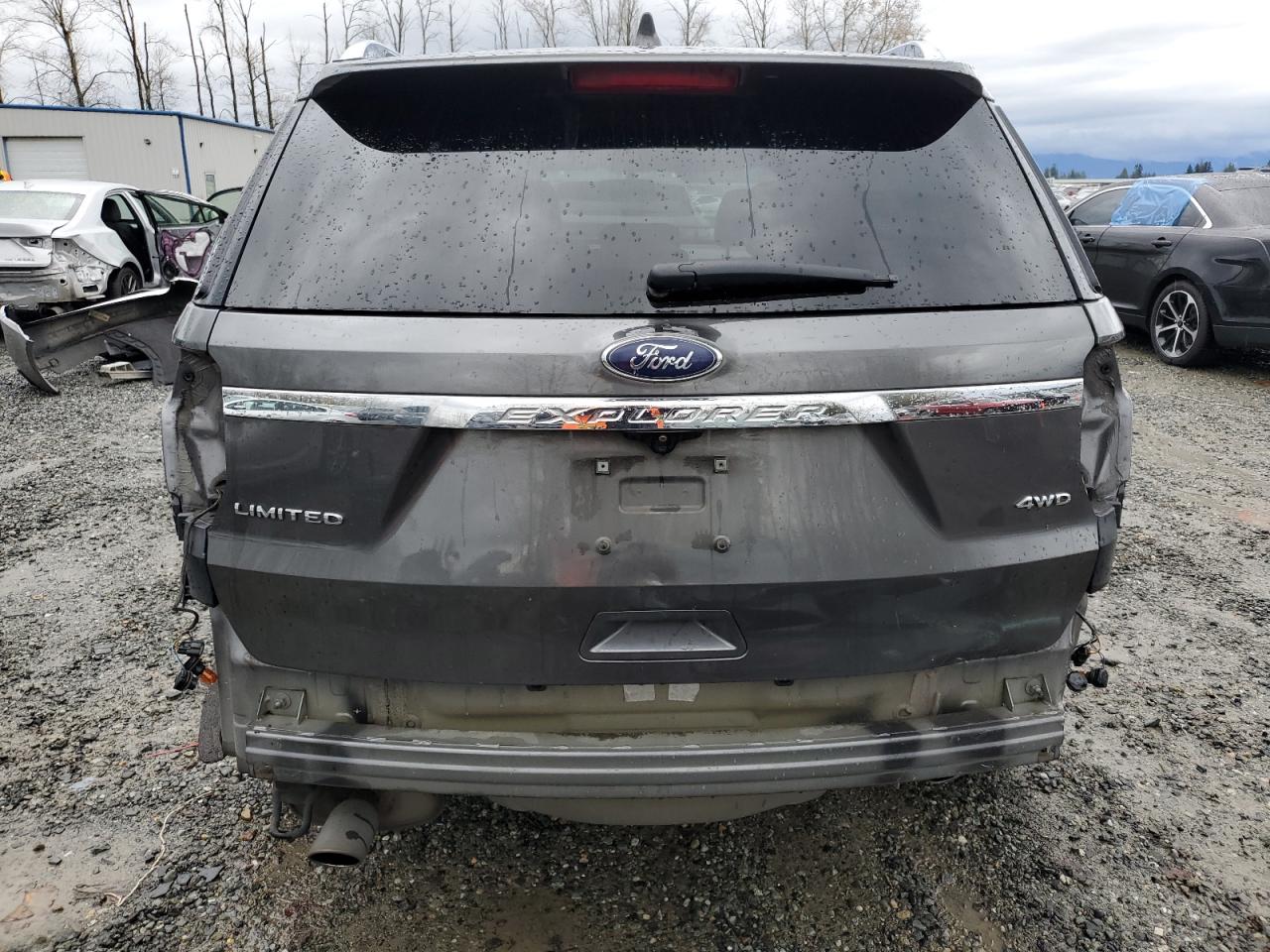 2016 Ford Explorer - Image 6