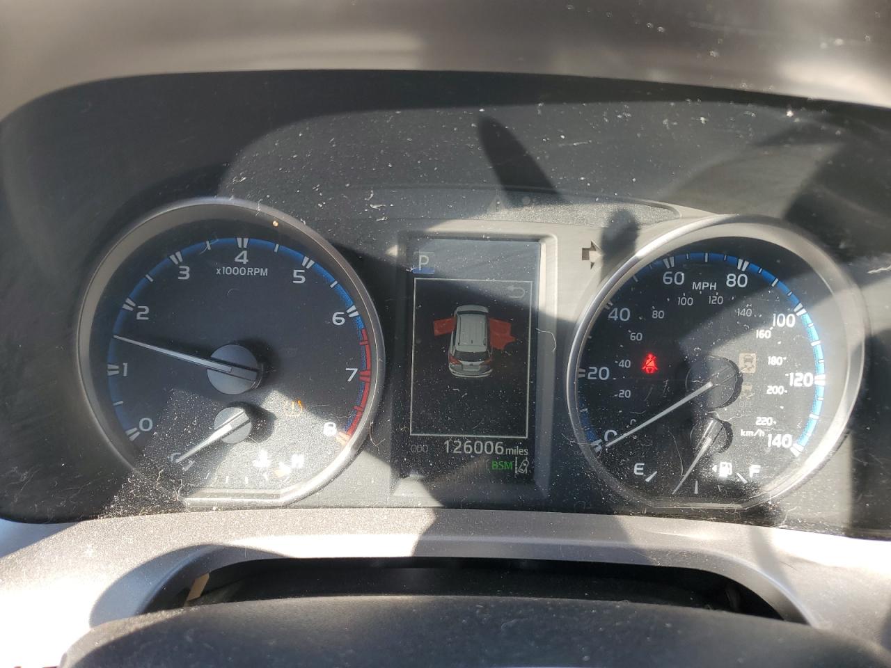 2018 Toyota RAV 4 - Image 9