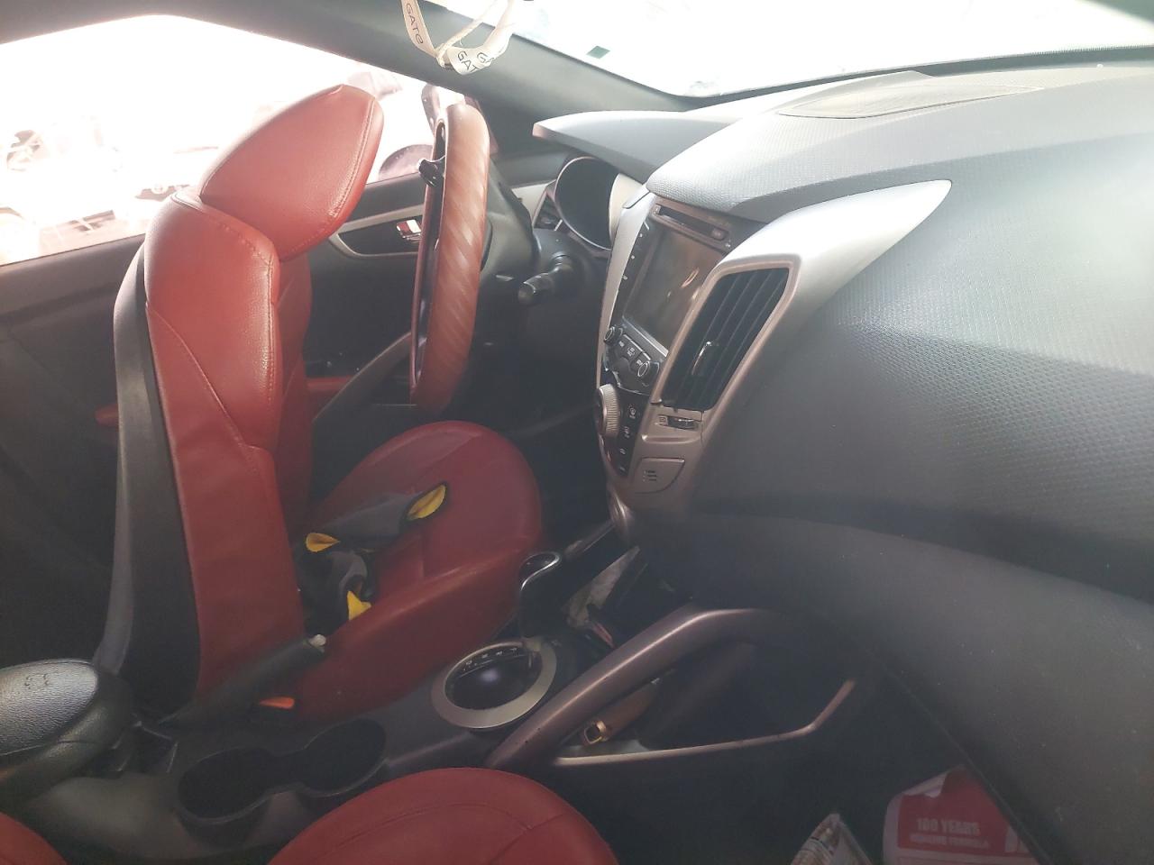 KMHTC61C1GU251558 - 2016 Hyundai Veloster - #81393824