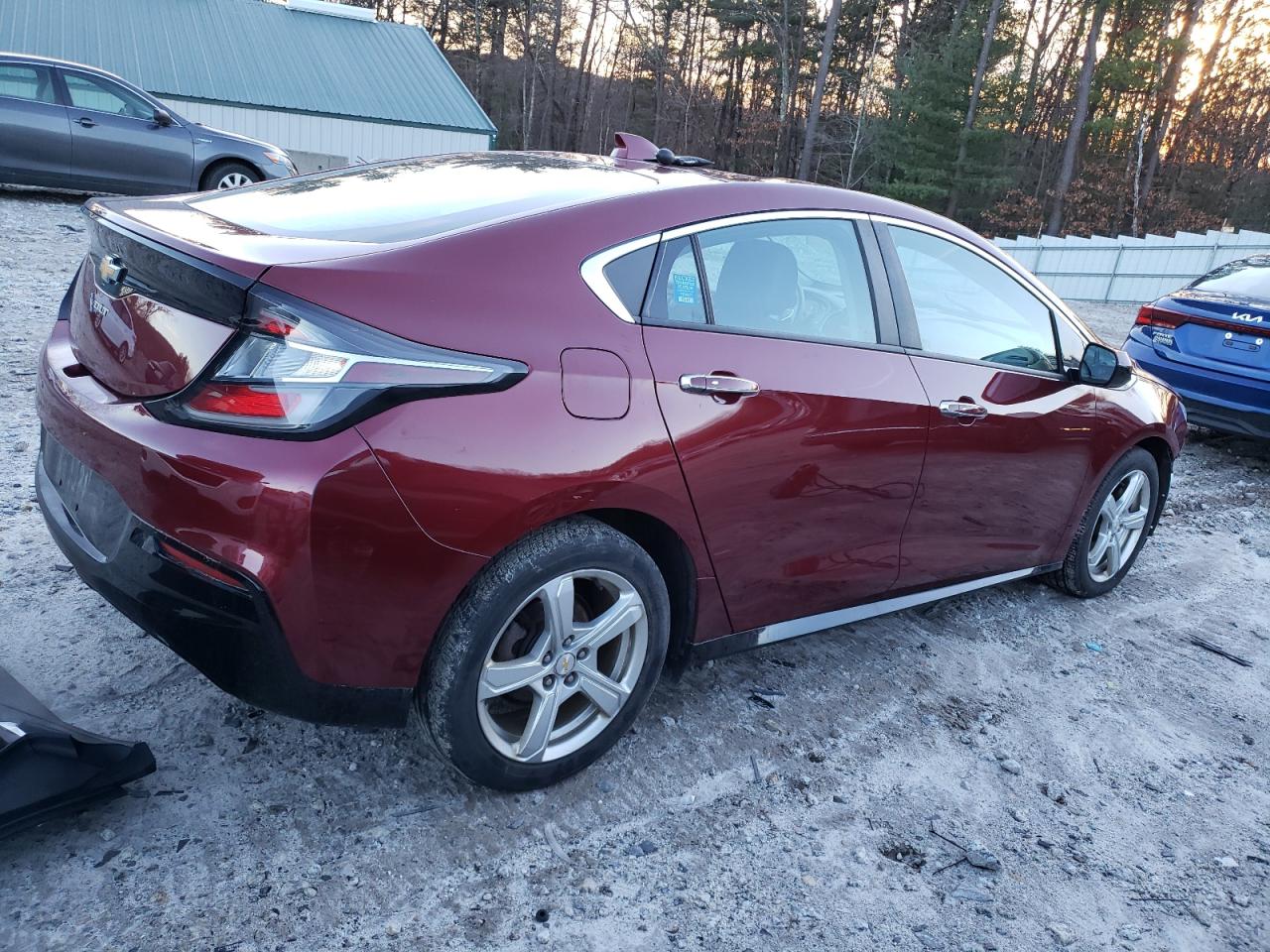 2017 Chevrolet Volt - Image 3