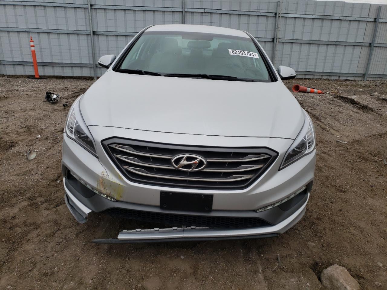 2015 Hyundai Sonata - Image 5