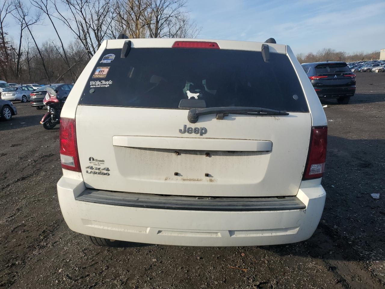 2010 Jeep Grand Cherokee - Image 6