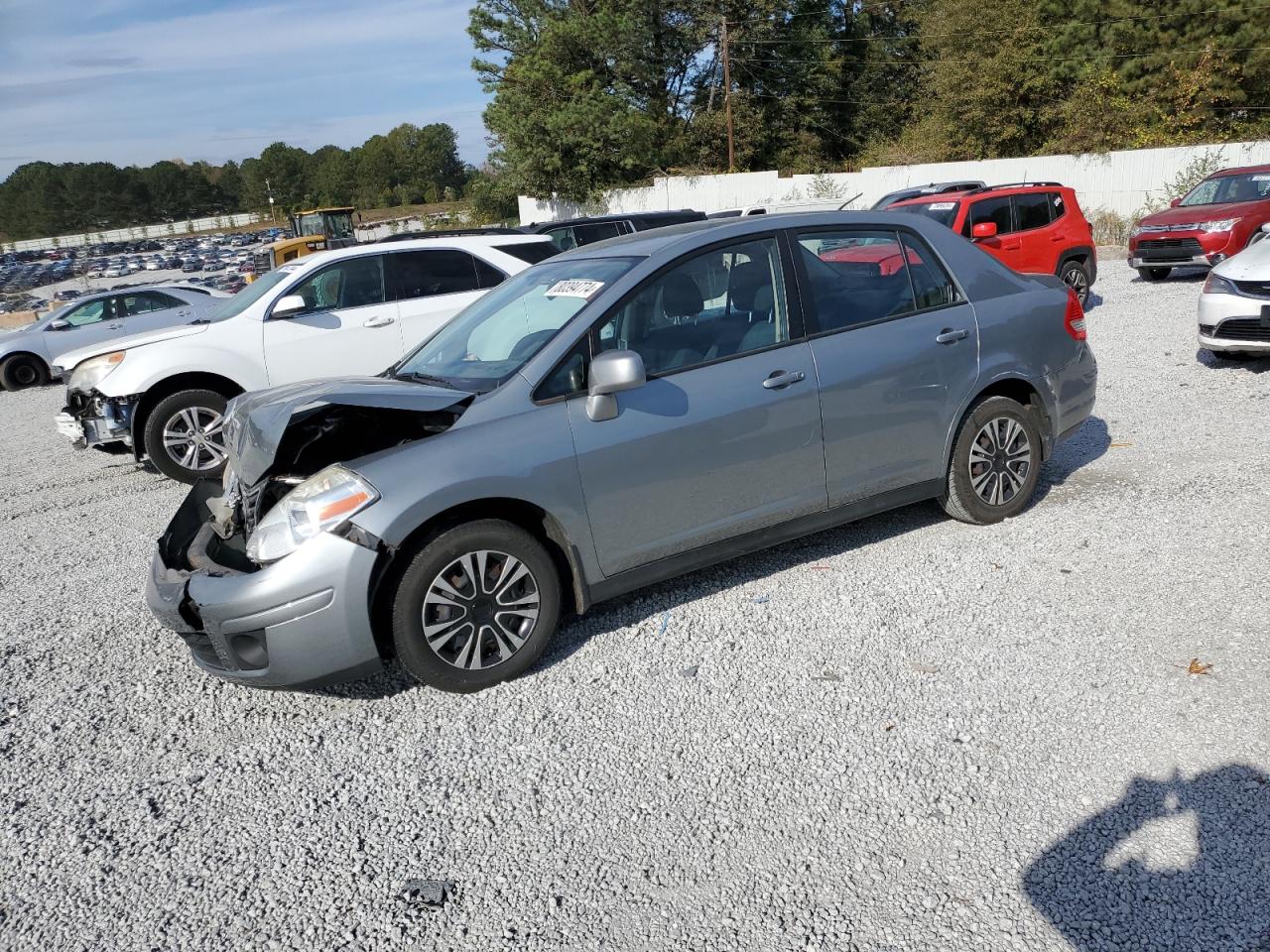2010 Nissan Versa - Image 1