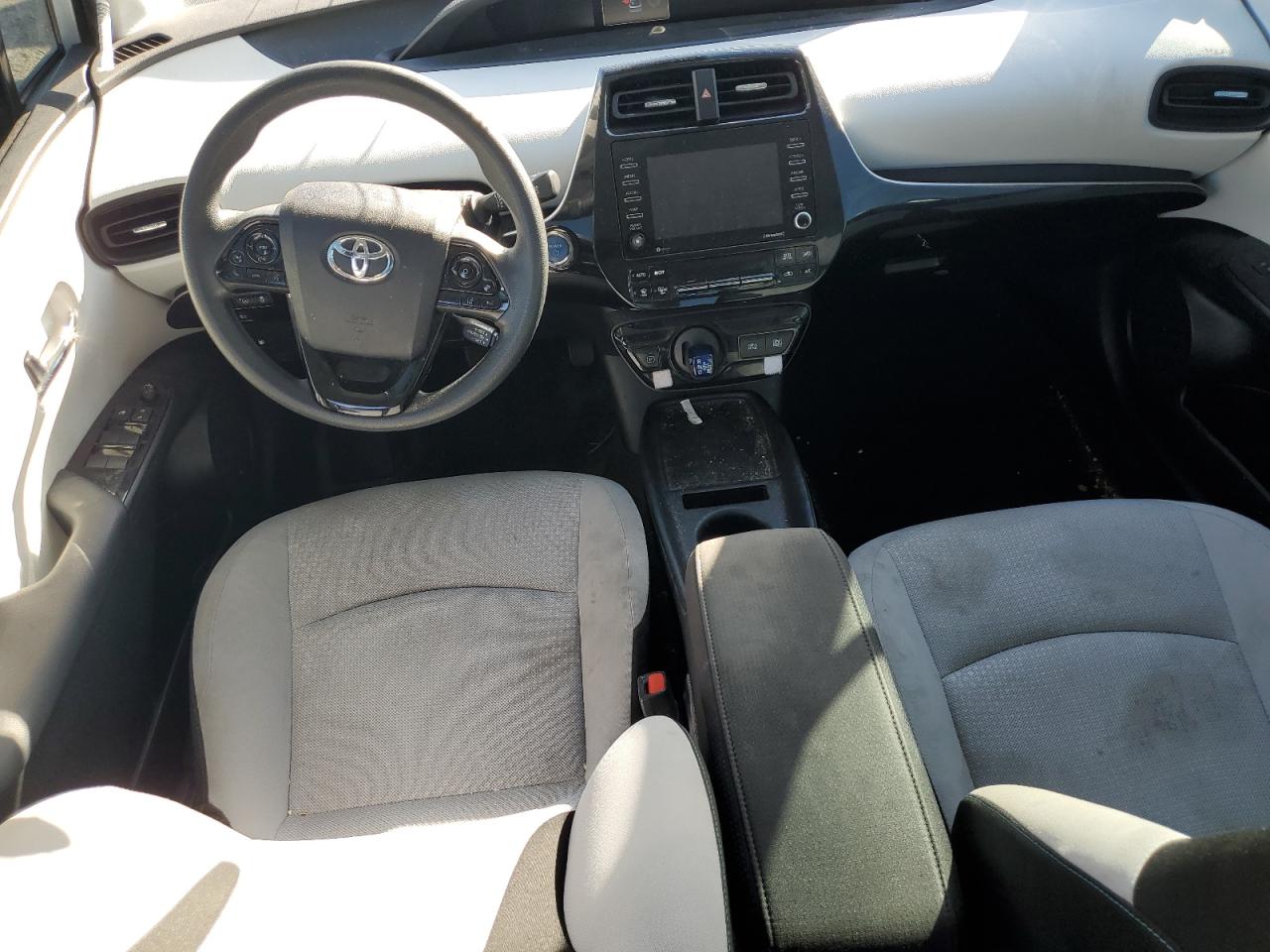 2021 Toyota Prius - Image 8