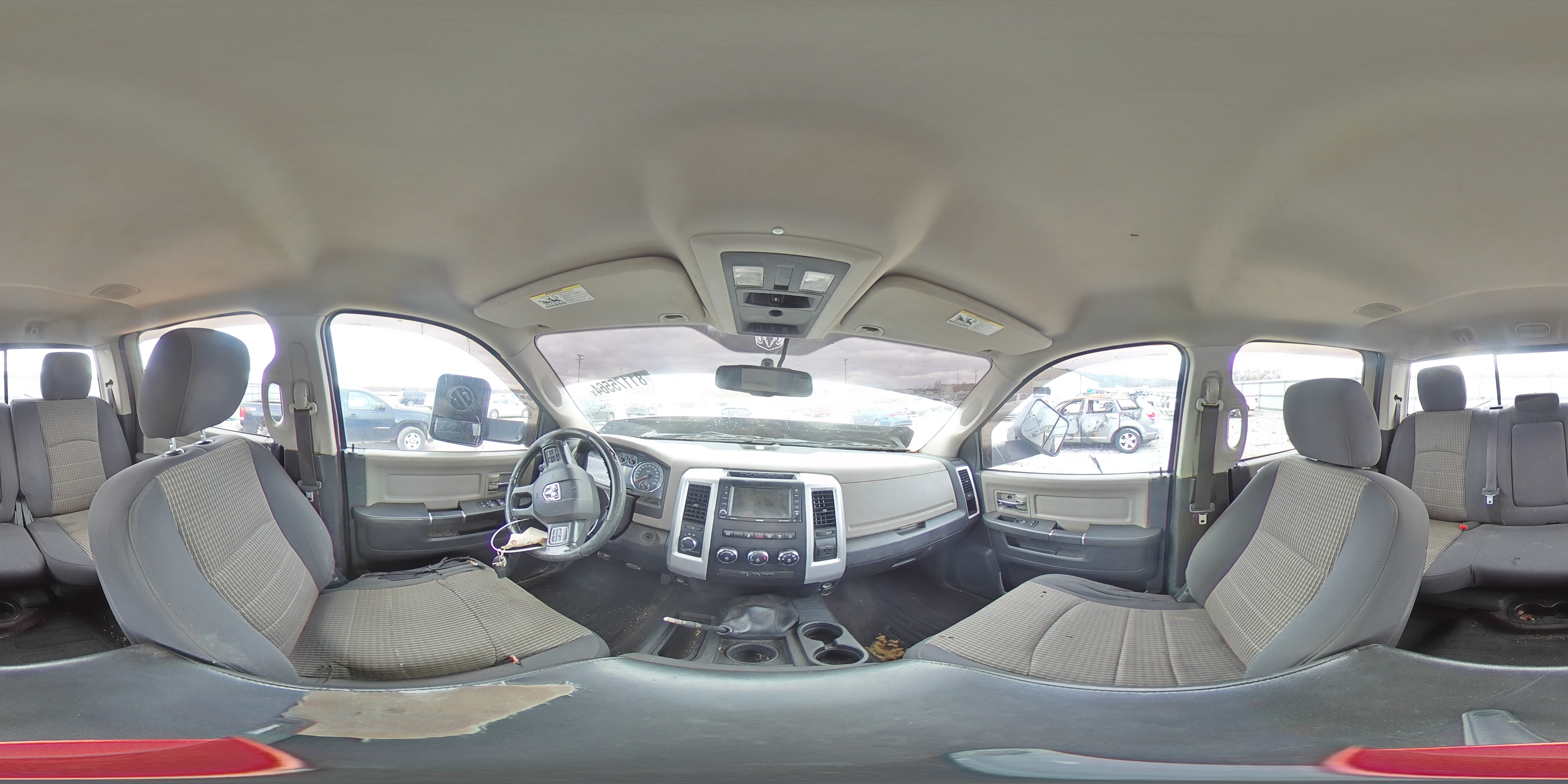 2012 Dodge RAM - Image 12
