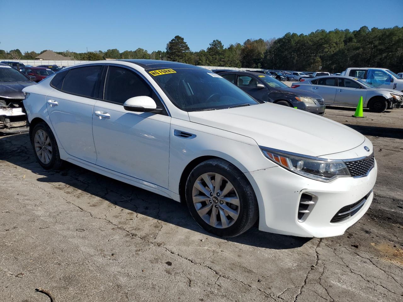 2017 Kia Optima - Image 4