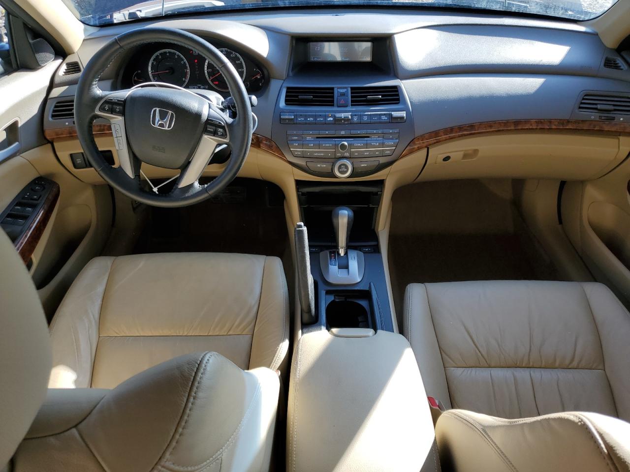 2010 Honda Accord - Image 8