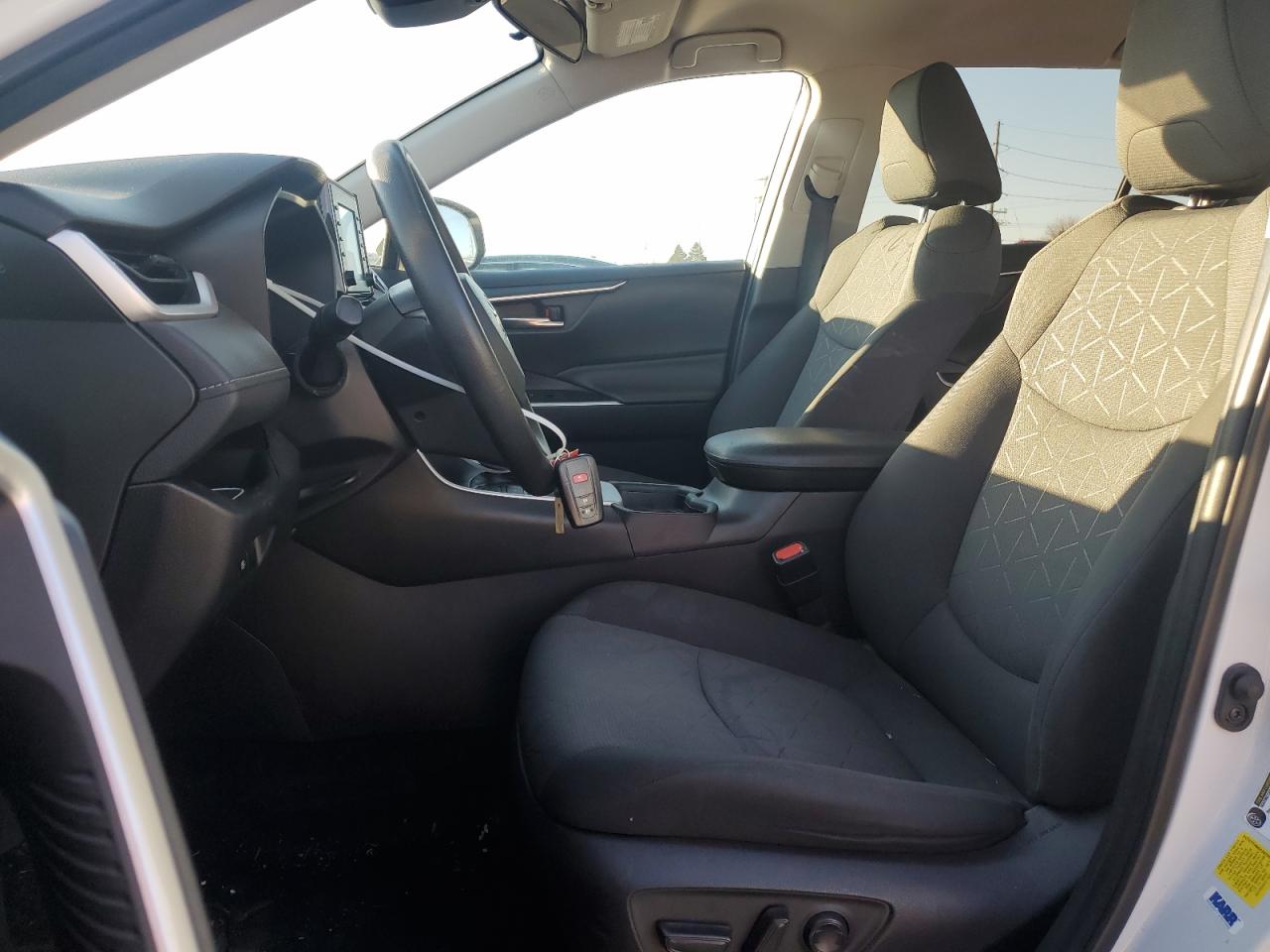2021 Toyota RAV 4 - Image 7