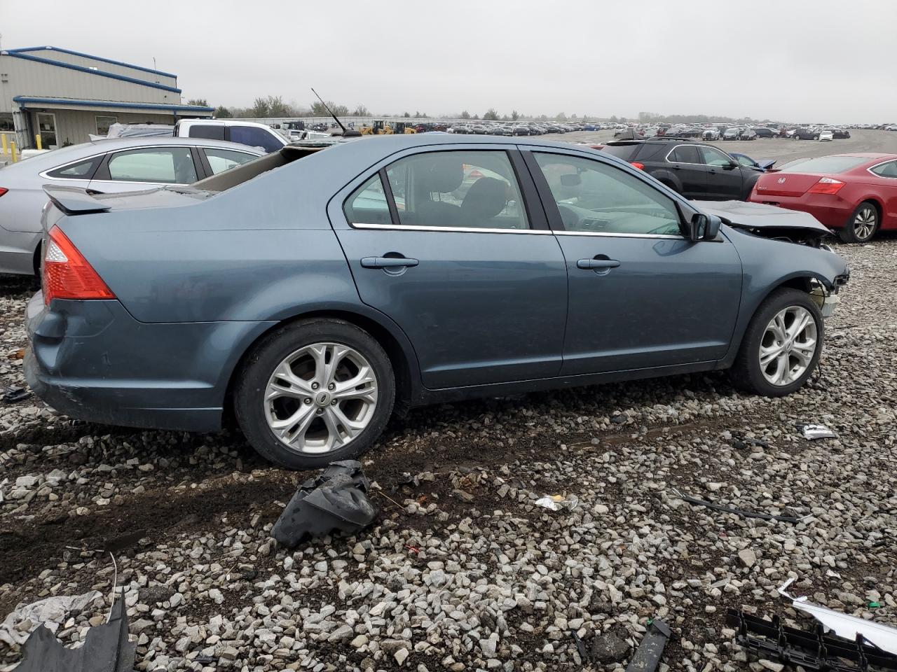2012 Ford Fusion - Image 3