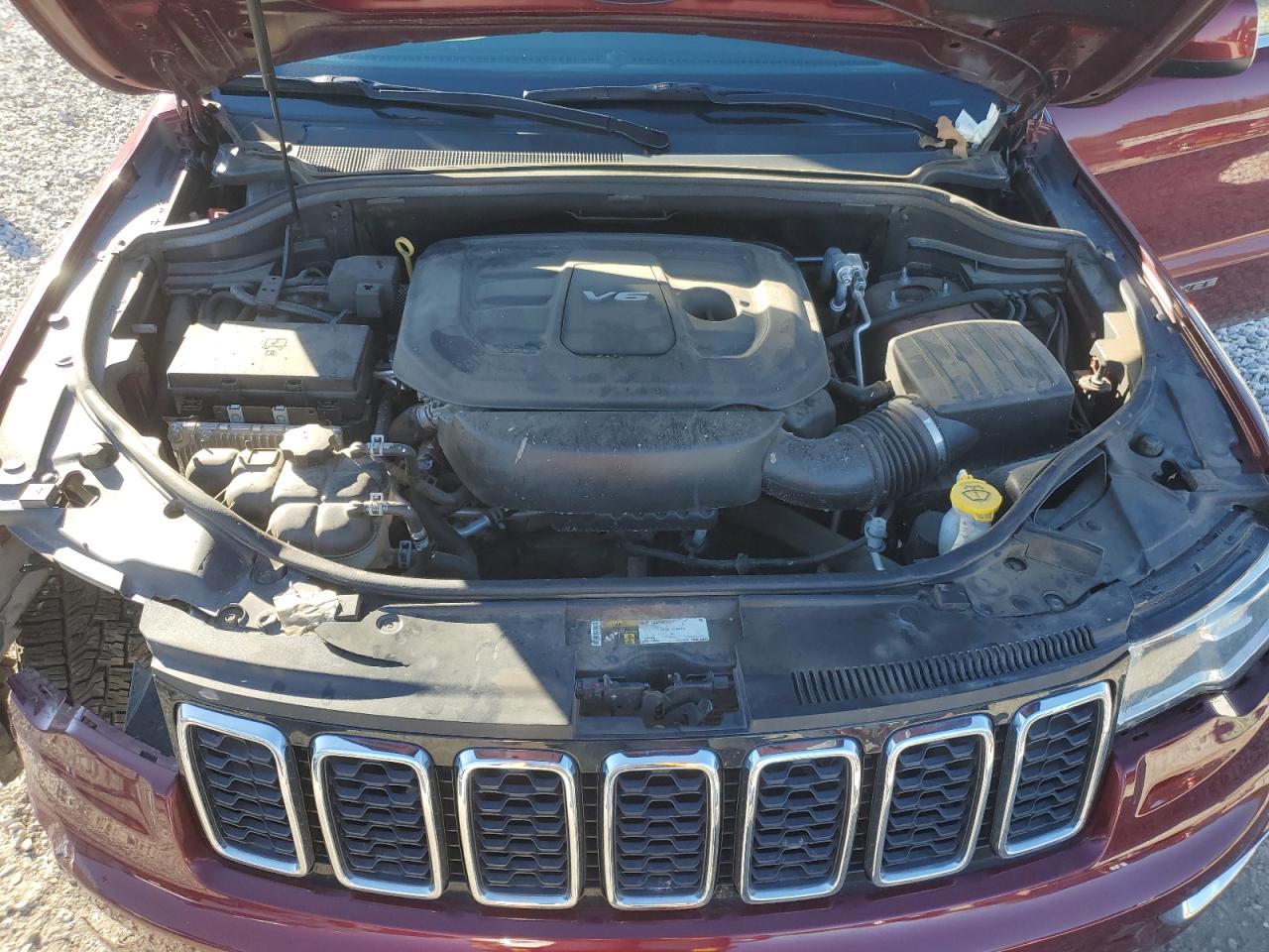 2017 Jeep Grand Cherokee - Image 13