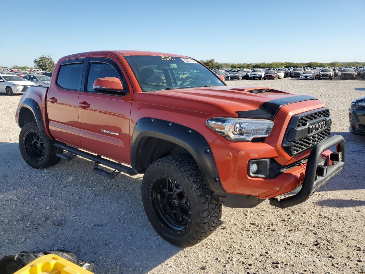 VIN 5TFCZ5AN3HX101935 2017 TOYOTA TACOMA no.4