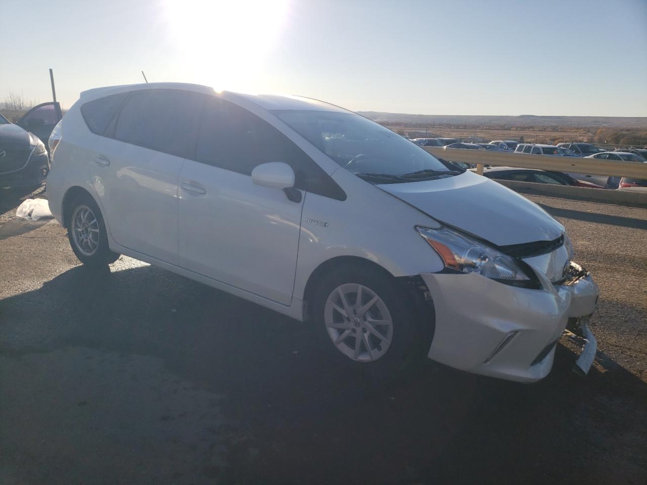 VIN JTDZN3EU6EJ005937 2014 TOYOTA PRIUS no.4