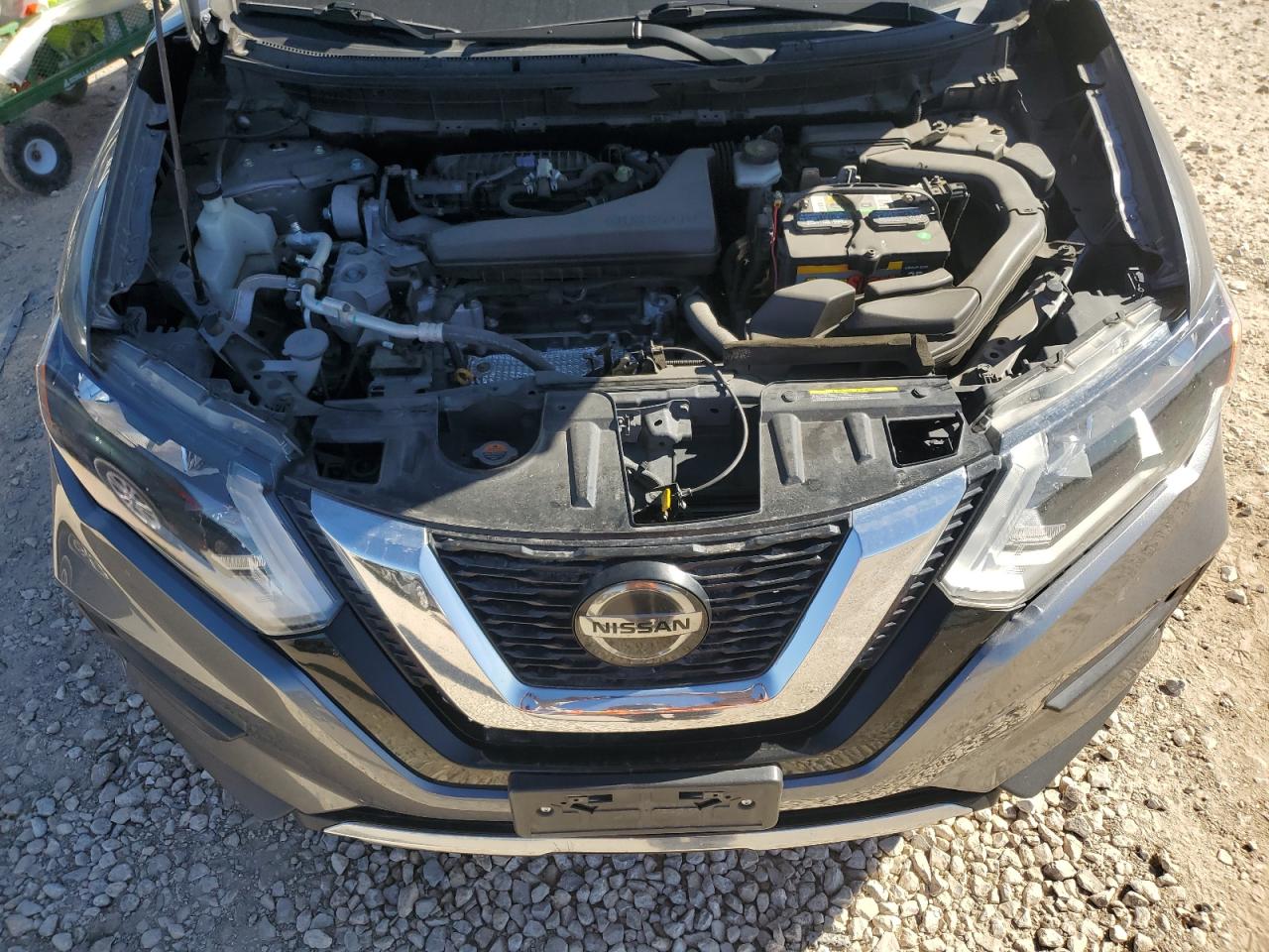 2018 Nissan Rogue - Image 12