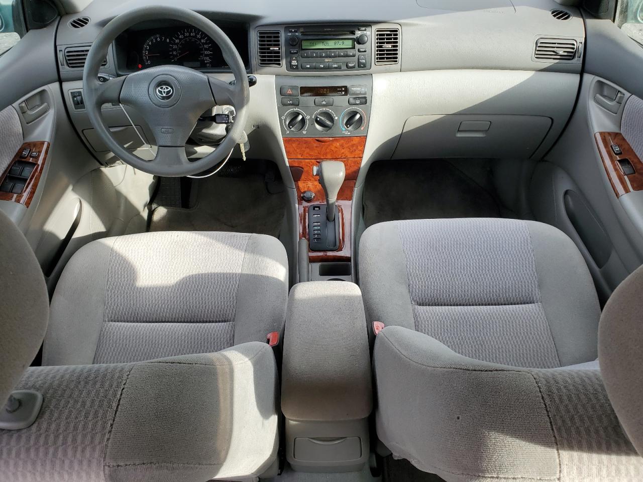 2006 Toyota Corolla - Image 8