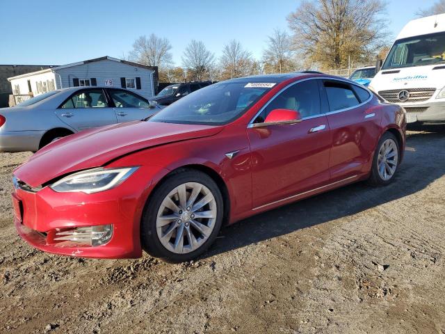  TESLA MODEL S 2017 Красный