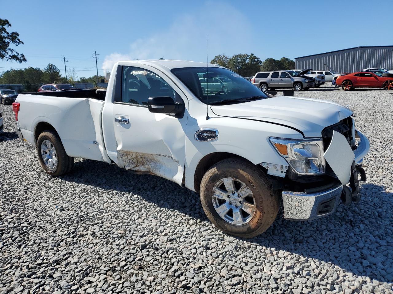 2017 Nissan Titan - Image 4