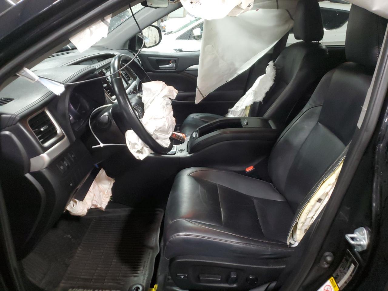 2019 Toyota Highlander - Image 7