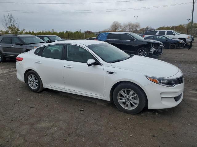 Sedans KIA OPTIMA 2016 White
