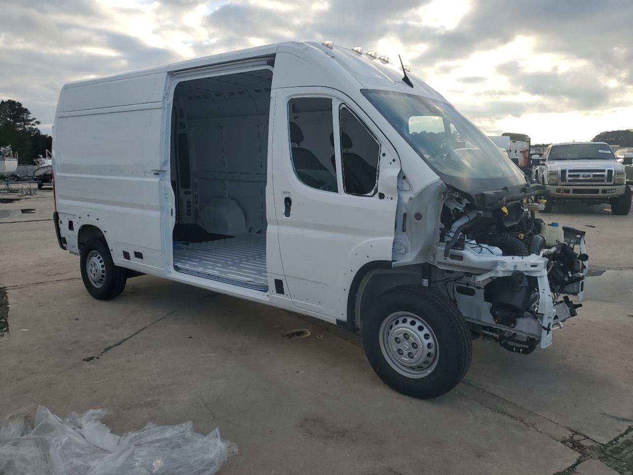 2024 Ram Promaster 2500 2500 High VIN: 3C6LRVDG7RE101295 Lot: 79658794