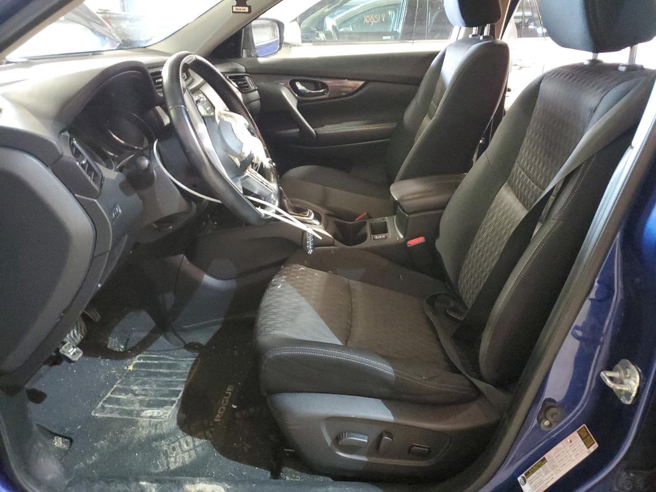 2017 Nissan Rogue - Image 7