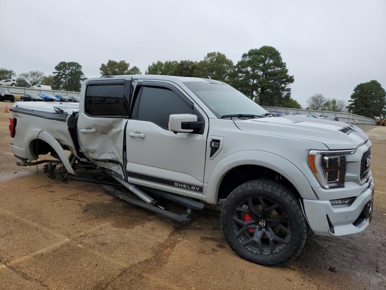 2023 Ford F-150 - Image 4