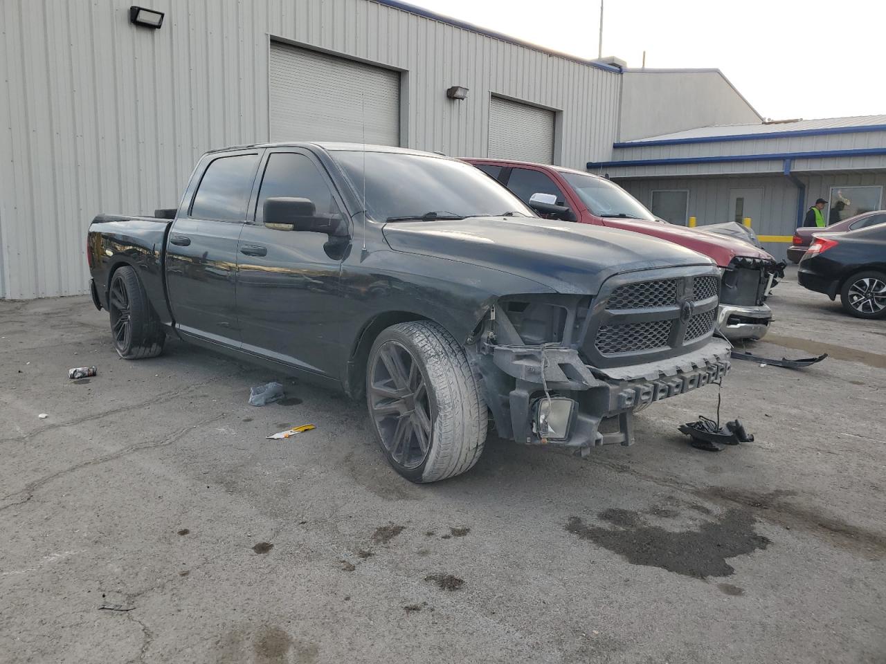 2016 RAM 1500 - Image 4