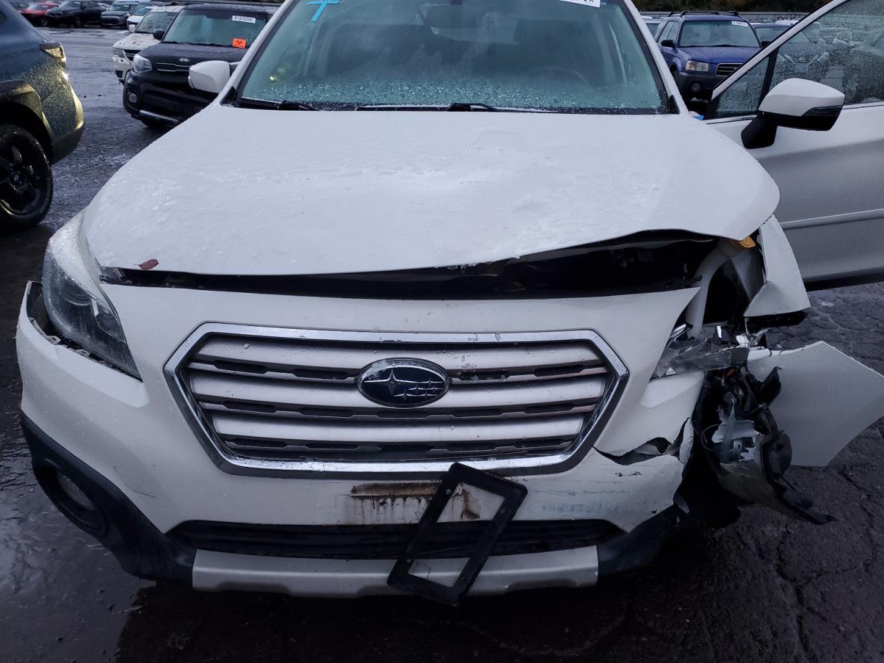 2015 Subaru Outback - Image 11