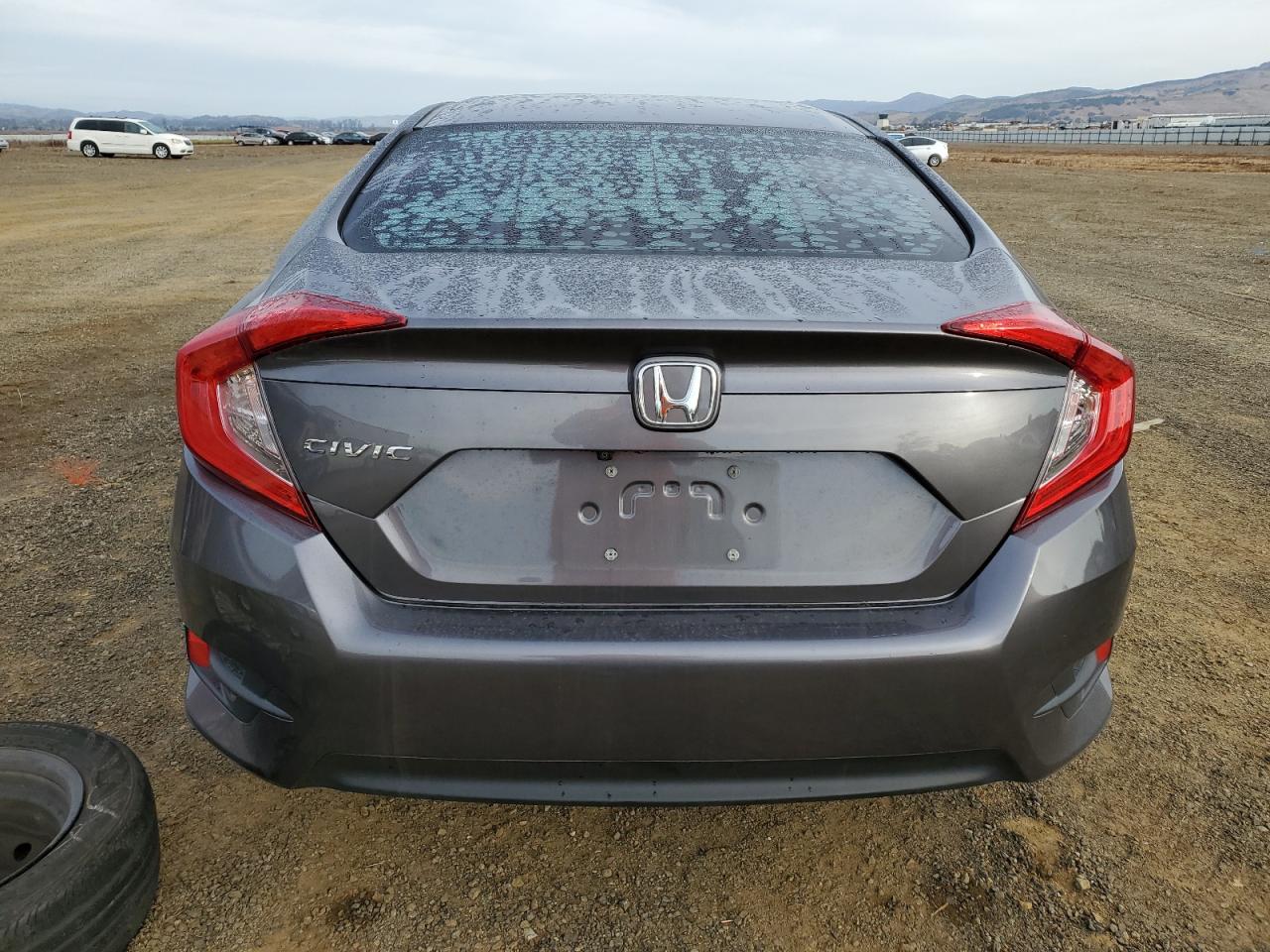 VIN 2HGFC2F52JH565171 2018 HONDA CIVIC no.6