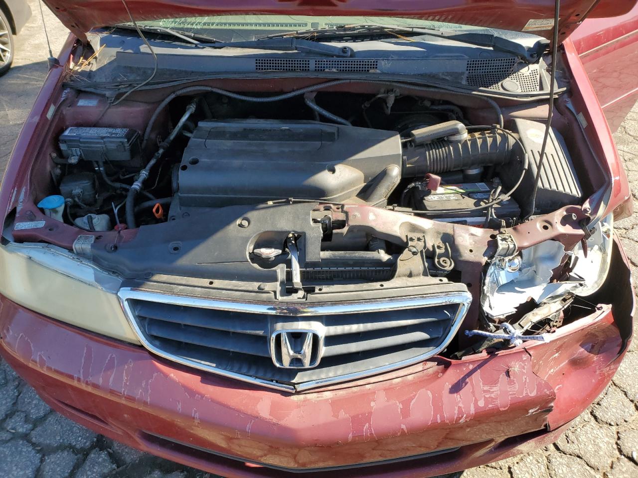 2004 Honda Odyssey - Image 12
