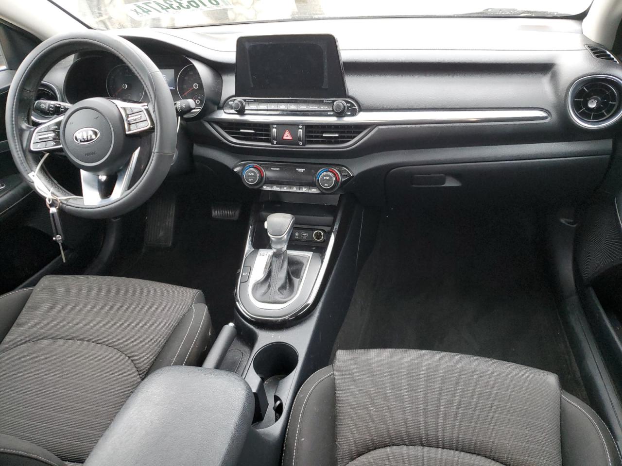 2019 Kia Forte - Image 8