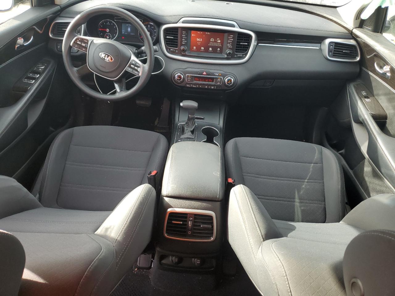 2019 Kia Sorento - Image 8