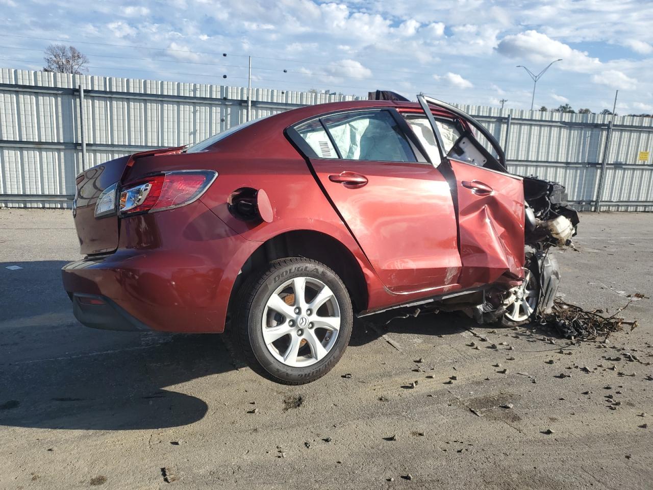 2010 Mazda 3 - Image 3